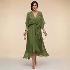 Monica | Vestido de chiffon con escote en V