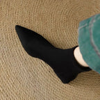 Delfina | Botas de Ante con Punta Fina y Tacón Bajo