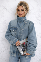 Cleo | Chaqueta Asimétrica Urbana con Botones
