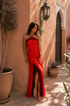 Elisa™ | Vestido largo con escote al cuello y abertura