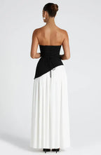 Valeria™ | Vestido Largo Elegante con Escote Strapless y Abertura Lateral