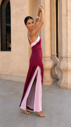 Teresa™ | Vestido largo de satén con escote cruzado